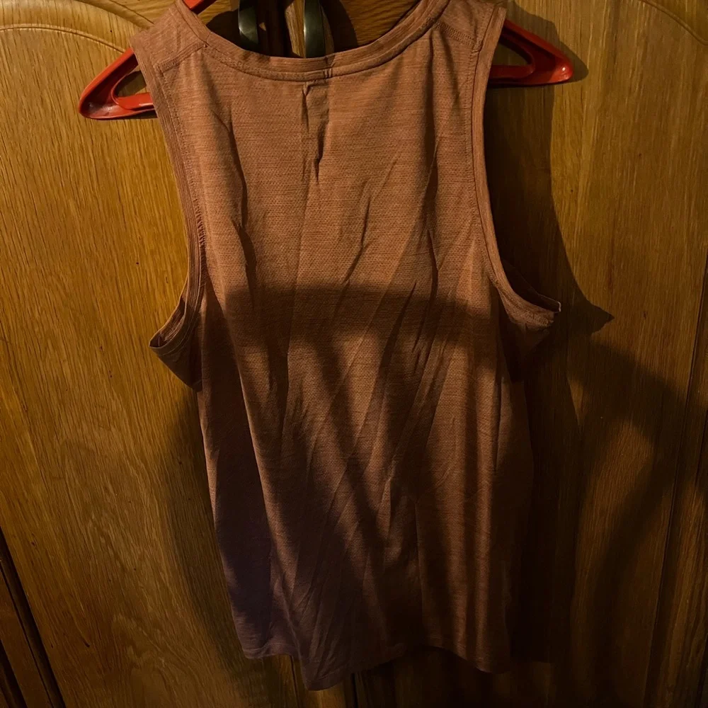 Ten Thousand Men’s light red tank top - Picture 2 of 2